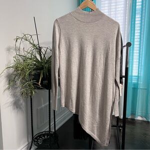 Reitmans | NWT Signature Merino Wool Asymmetrical Sweater Medium